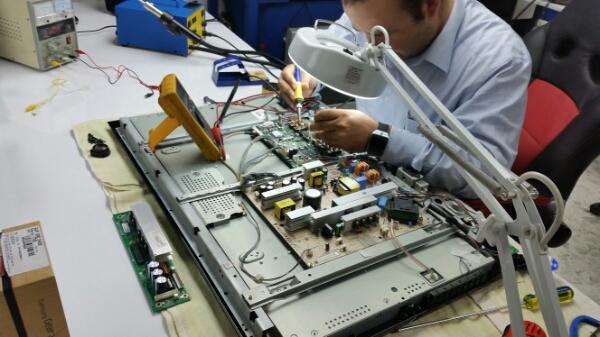 Garantía de calidad en reparación de televisores